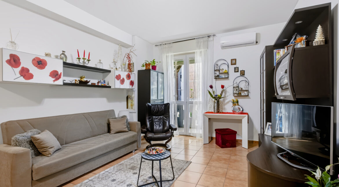 P&P (4)